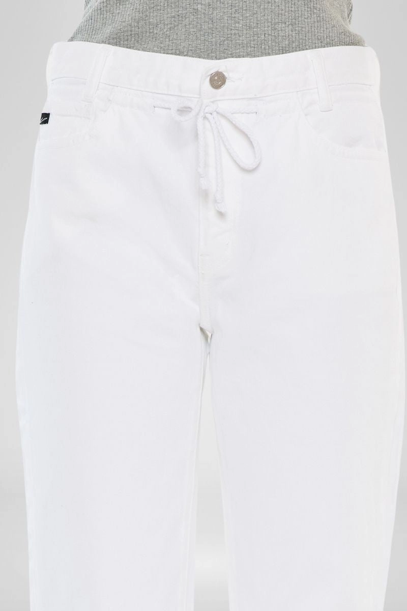 Queens Ultra High Rise Slouch Fit Jeans