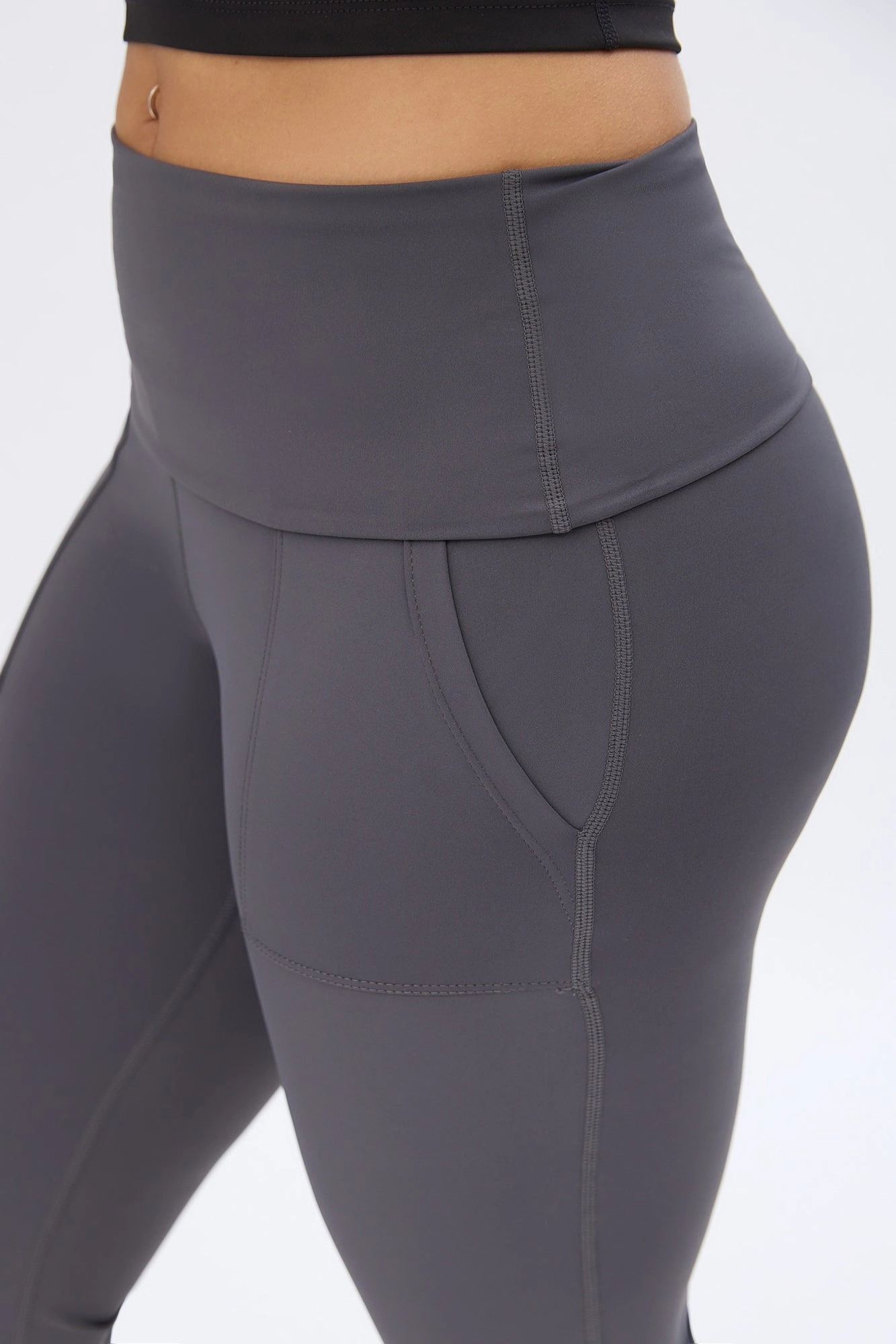Super Smooth Fold-Over Flare Pocket Leggings