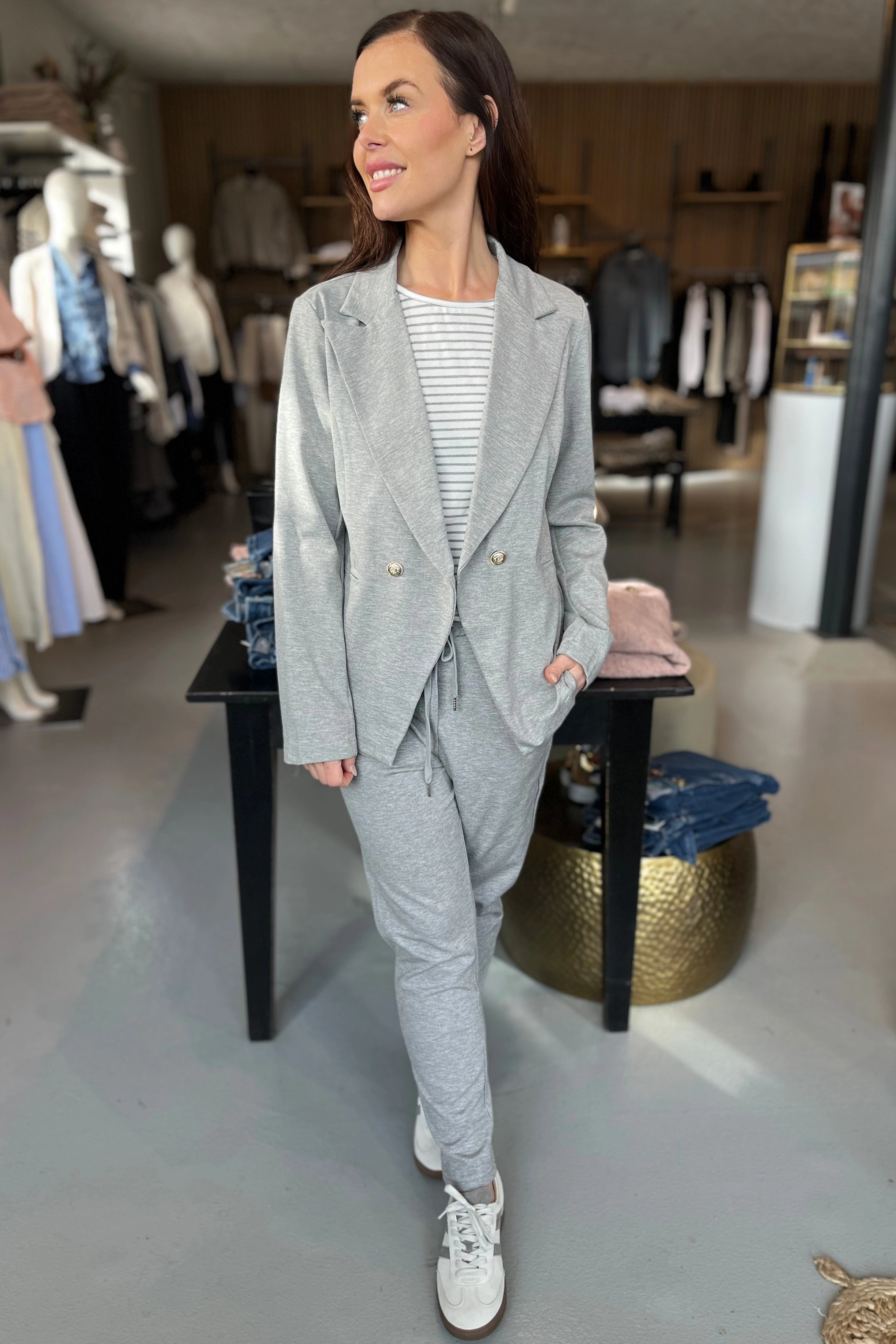 Vivian Blazer 85641-1 |  Grey Melange | Blazer fra Marta du Chateau