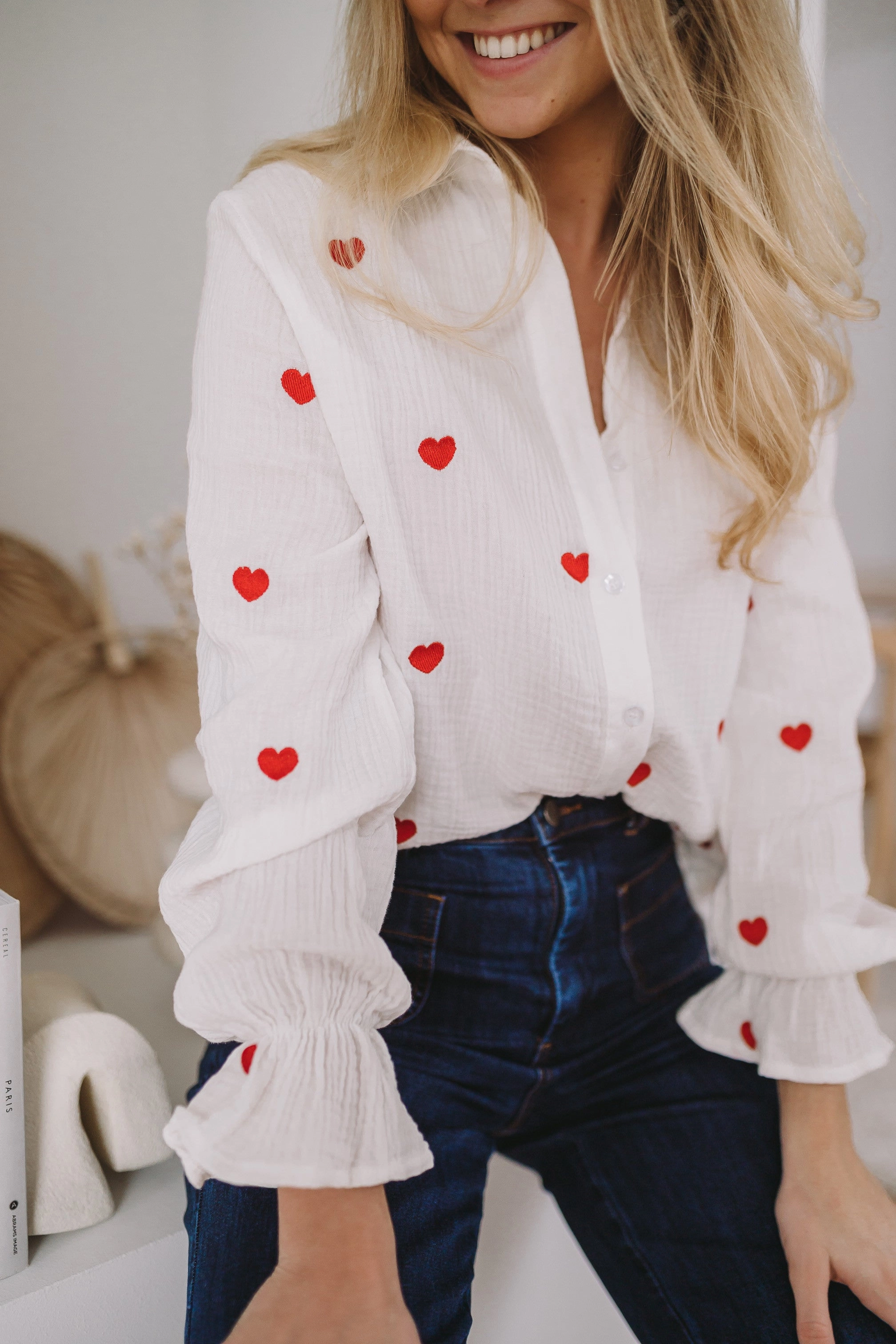 White Vicky Shirt with Red Hearts