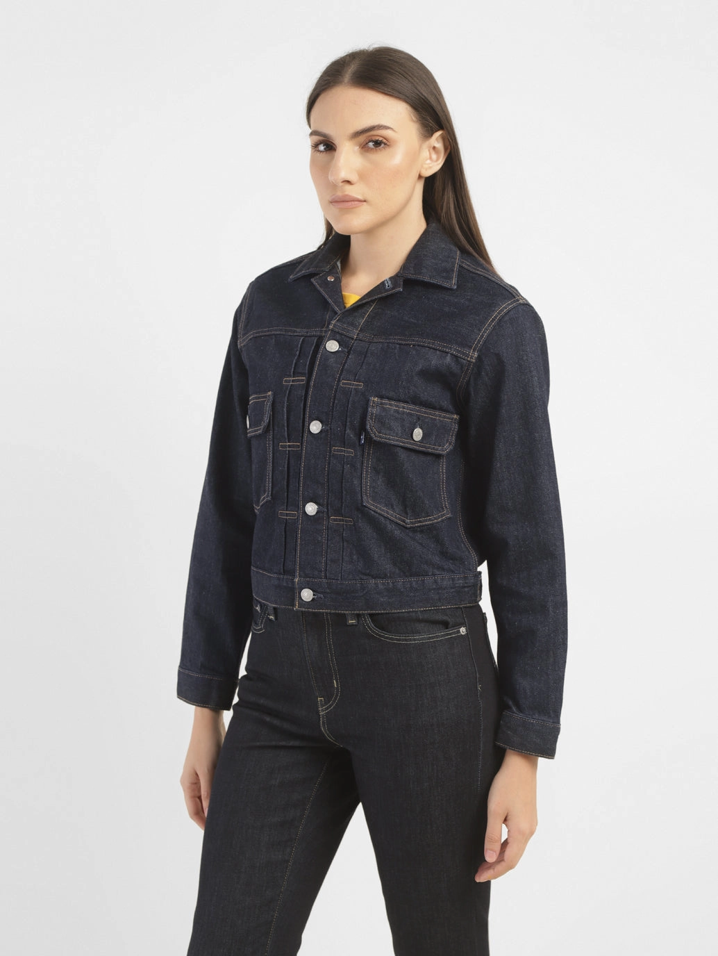 Women's Solid Spread Collar Denim Jacket