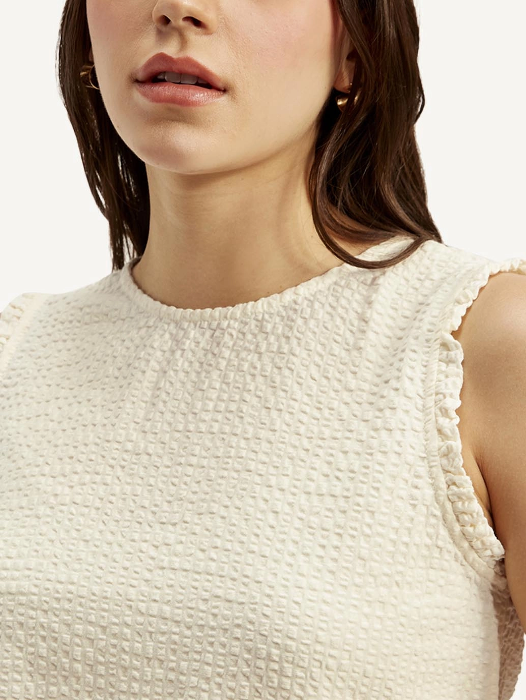 Women's Textured White Round Neck Top
