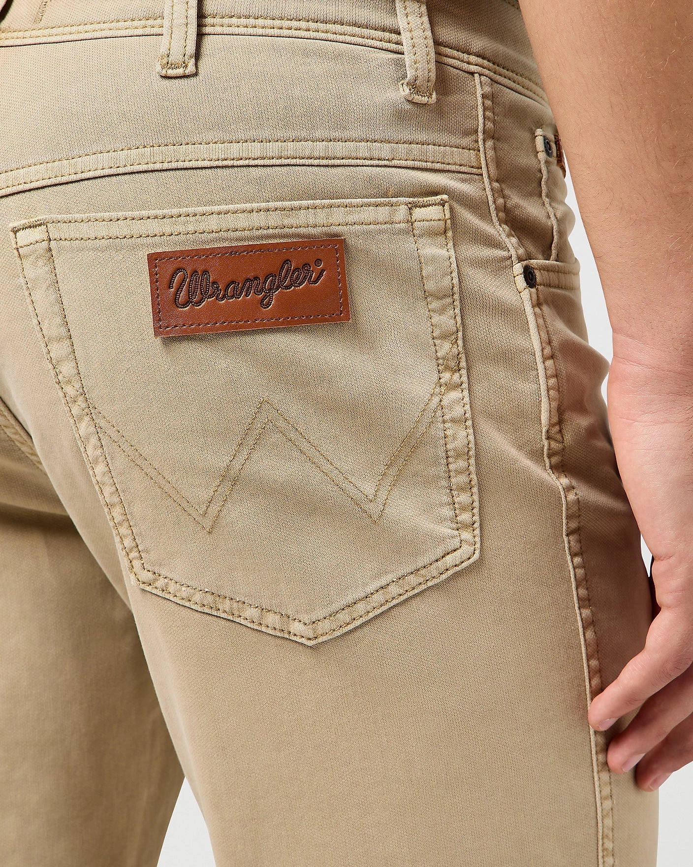 Wrangler Texas Stretch Authentic Straight Cotton Dobby Trousers - Timberwolf